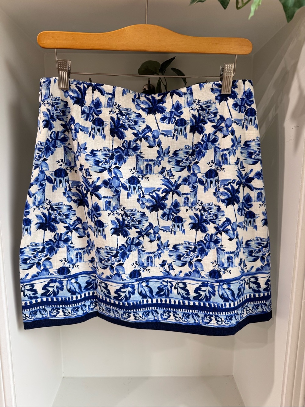 LOFT Blue and White Floral Border Mini Skirt